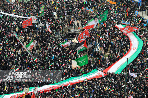 راهپیمایی  مردم مشهد در ۲۲ بهمن ماه