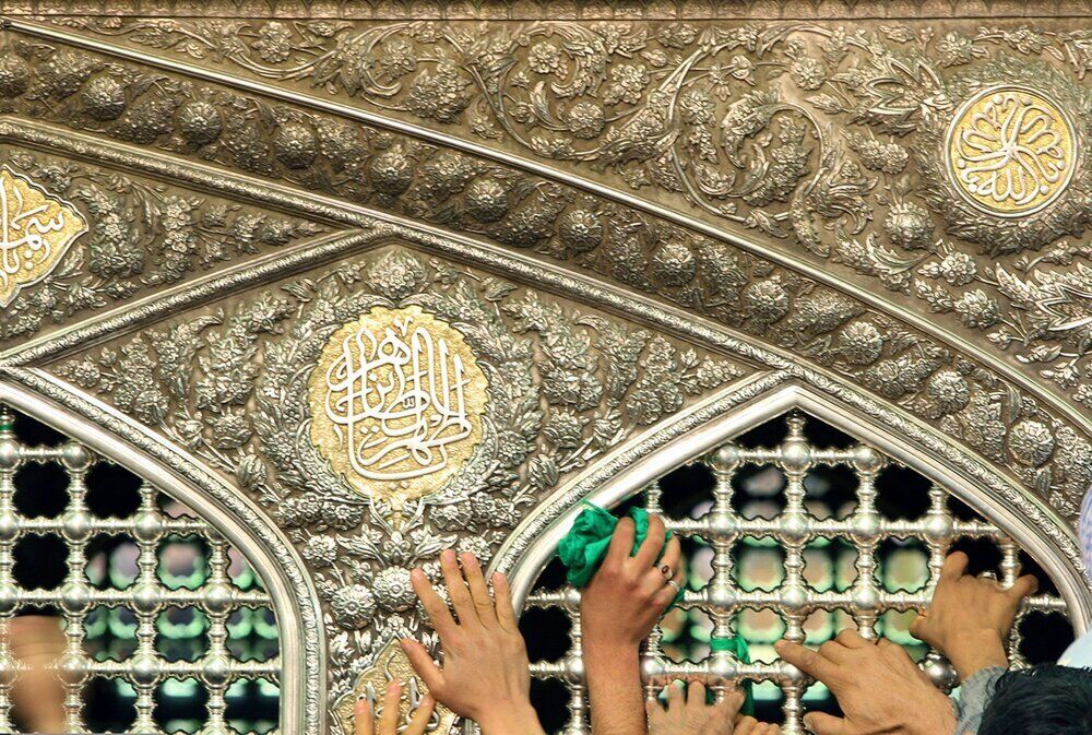 گزارشی از عملکرد سالانه اداره نذورات آستان قدس رضوی در تسهیل زیارت/ ۷ هزار میلیارد ریال برای وسعتِ زیارت