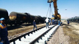 در حضور رئیس جمهور؛ ۷ تفاهمنامه و سند همکاری توسعه کریدورهای ریلی و جاده‌ای امضا شد