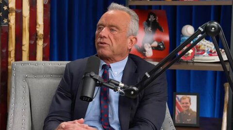 مصرف کوکائین توسط سیاستمدار آمریکایی از روی صندلی توالت