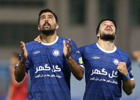 روزگار تلخ پرسپولیس با بازیکنان تمام شده؛ طلسم‌شکنی و صدرنشینی گل‌گهر