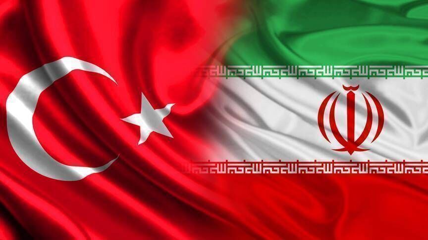 سرمایه‌گذاری خارجی ۱۰ همتی در نساجی خوی/ ایجاد منطقه آزاد مشترک بین‌المللی شتاب می‌گیرد