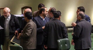 افزایش حقوق‌ برای سال آینده ۲۱ تا ۴۳درصد تعیین شد / حداقل حقوق ۱۸۷ میلیون ریال