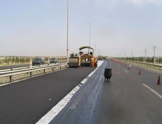 محور قدیم تهران - قم اسفندماه امسال زیر بار ترافیک می‌رود