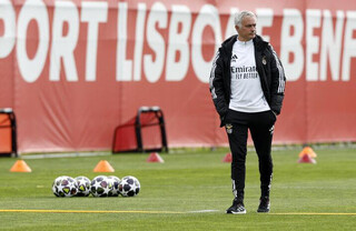 مورینیو: بازگشت به مادرید؟ من به داستان‌هایی که وجود ندارند دامن نمی‌زنم