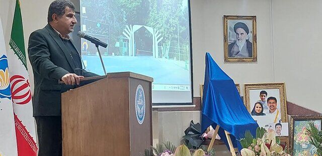 رونمایی از جایزه ملی نور در البرز