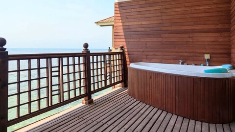 امکانات هتل ترنج کیش (چرا ترنج خاص‌ترین هتل کیش است؟)