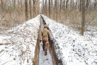 به نظر می‌رسد مناقشات بر سر واگذاری اراضی به روسیه به گره کور مذاکرات صلح اوکراین بدل شده است/ بن‌بست «دونباس» در ژنو