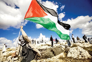 مقاومت، ایستاده در گذر از طوفان‌ها