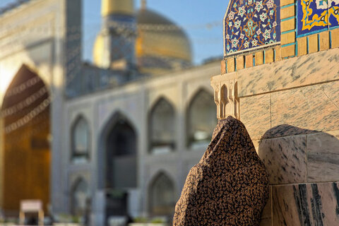 به مهر و مرحمتت دل بسته‌ام خداوندا