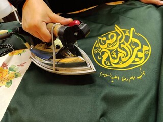 هنر بانوان خدمه؛ از طراحی پوش ضریح تا تولید لباس شیرخوارگان