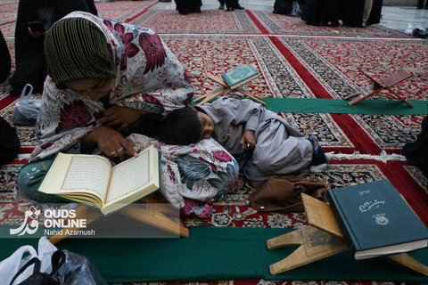 گزارش تصویری | ترتیل خوانی قرآن کریم در حرم مطهر رضوی