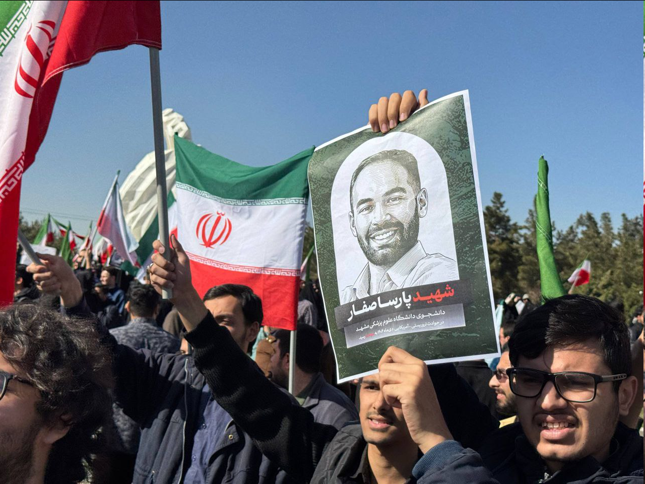 تجمع دانشجویان دانشگاه فردوسی مشهد+تصاویر