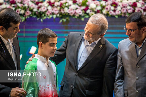 آیین تجلیل از مدال‌آوران پارالمپیک با حضور رئیس جمهور