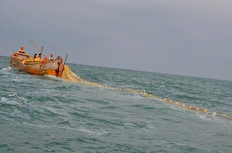 ممنوعیت صیادی در آب‌های قشم