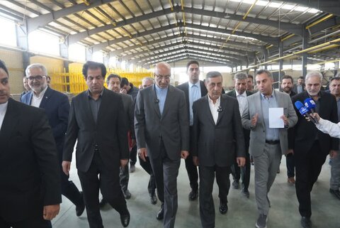 معاون رئیس جمهور: دولت حامی سرمایه‌گذاران و رزمندگان جنگ اقتصادی است