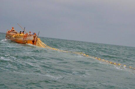 ممنوعیت صیادی در آب‌های قشم