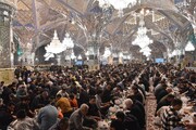 میزبانی از اقشار خدمتگزار جامعه در ضیافت سفره‌های پدری امام رضا (ع)