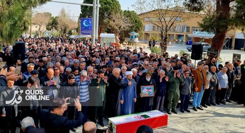 عکس | تصاویری از تشییع پیکر مادر شهید متوسلیان