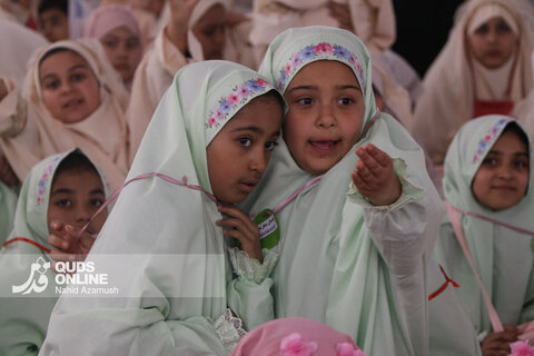 گزارش تصویری | افطار فرشته‌های روزه اولی در حرم رضوی