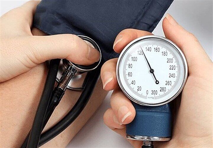 از قطع خودسرانه داروهای فشار خون در رمضان خودداری شود