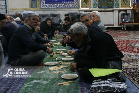 گزارش تصویری |  افطاری ساده با طعم مهربانی درمشهد