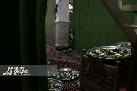 گزارش تصویری |  افطاری ساده با طعم مهربانی درمشهد