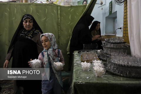 گزارش تصویری | عکس منتخب هفته
افطاری ساده؛ مسجد المنتظر - مشهد