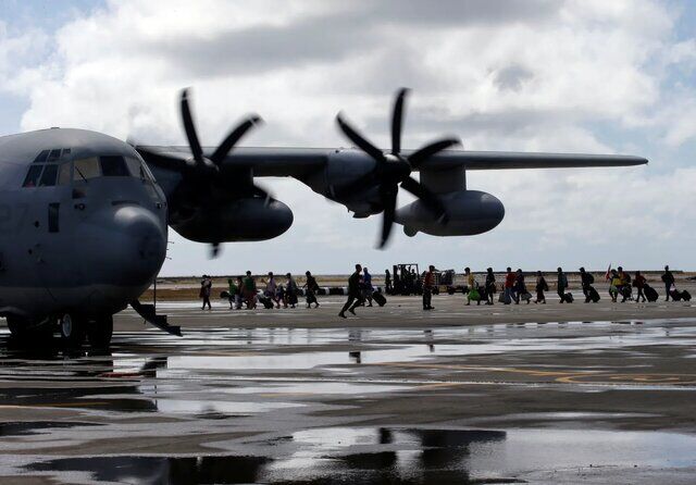 سقوط هواپیمای نظامی آمریکا