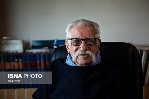 عکس | تصاویری از مرحوم پروفسور عبدالمجید ارفعی، نخستین مترجم منشور کورش