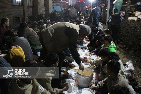 گزارش تصویری | «افطاری ساده» در هیئت عمار یاسرِ محله مصلی