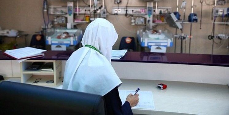 پیگیری استخدام ۱۸ هزار پرستار و افزایش تعرفه‌ها