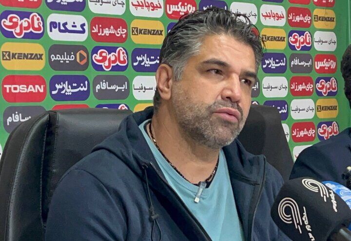 پیروز قربانی: نباید مقابل استقلال می‌باختیم/گل‌های زشت خوردیم