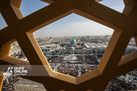 گزارش تصویری | تجمع سوگواران رهبر شهید انقلاب در حرم مطهر رضوی