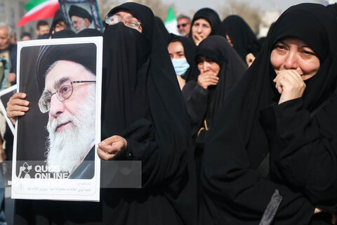 گزارش تصویری | تجمع سوگواران رهبر شهید انقلاب در میدان شهدا  _ مشهد
