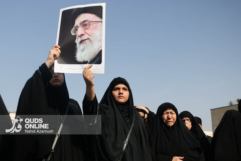 گزارش تصویری | تجمع سوگواران رهبر شهید انقلاب در میدان شهدا  _ مشهد