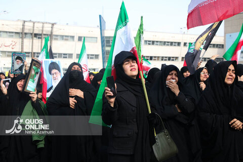 گزارش تصویری | تجمع سوگواران رهبر شهید انقلاب در میدان شهدا  _ مشهد