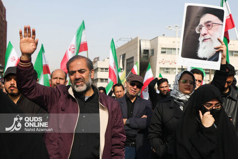 گزارش تصویری | تجمع سوگواران رهبر شهید انقلاب در میدان شهدا  _ مشهد