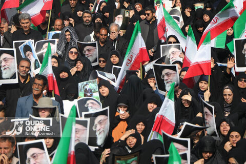 گزارش تصویری | تجمع سوگواران رهبر شهید انقلاب در میدان شهدا  _ مشهد