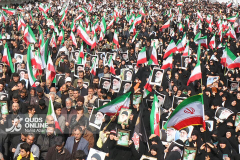 گزارش تصویری | تجمع سوگواران رهبر شهید انقلاب در میدان شهدا  _ مشهد