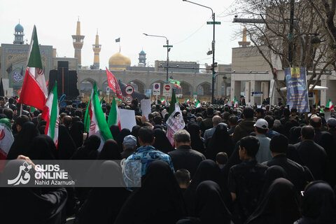 گزارش تصویری | تجمع سوگواران رهبر شهید انقلاب در میدان شهدا  _ مشهد