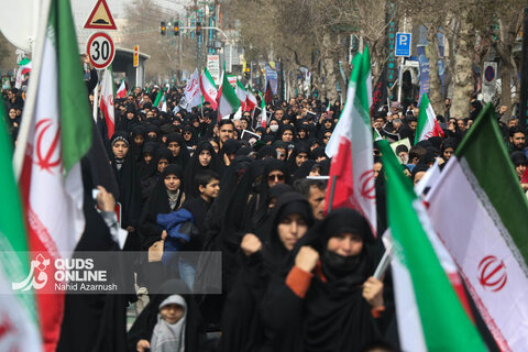 گزارش تصویری | تجمع سوگواران رهبر شهید انقلاب در میدان شهدا  _ مشهد