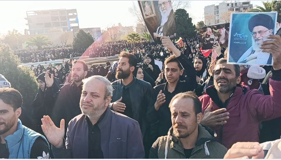 سوگواری مردم دارالمومنین کاشان در فراق رهبر شهید انقلاب