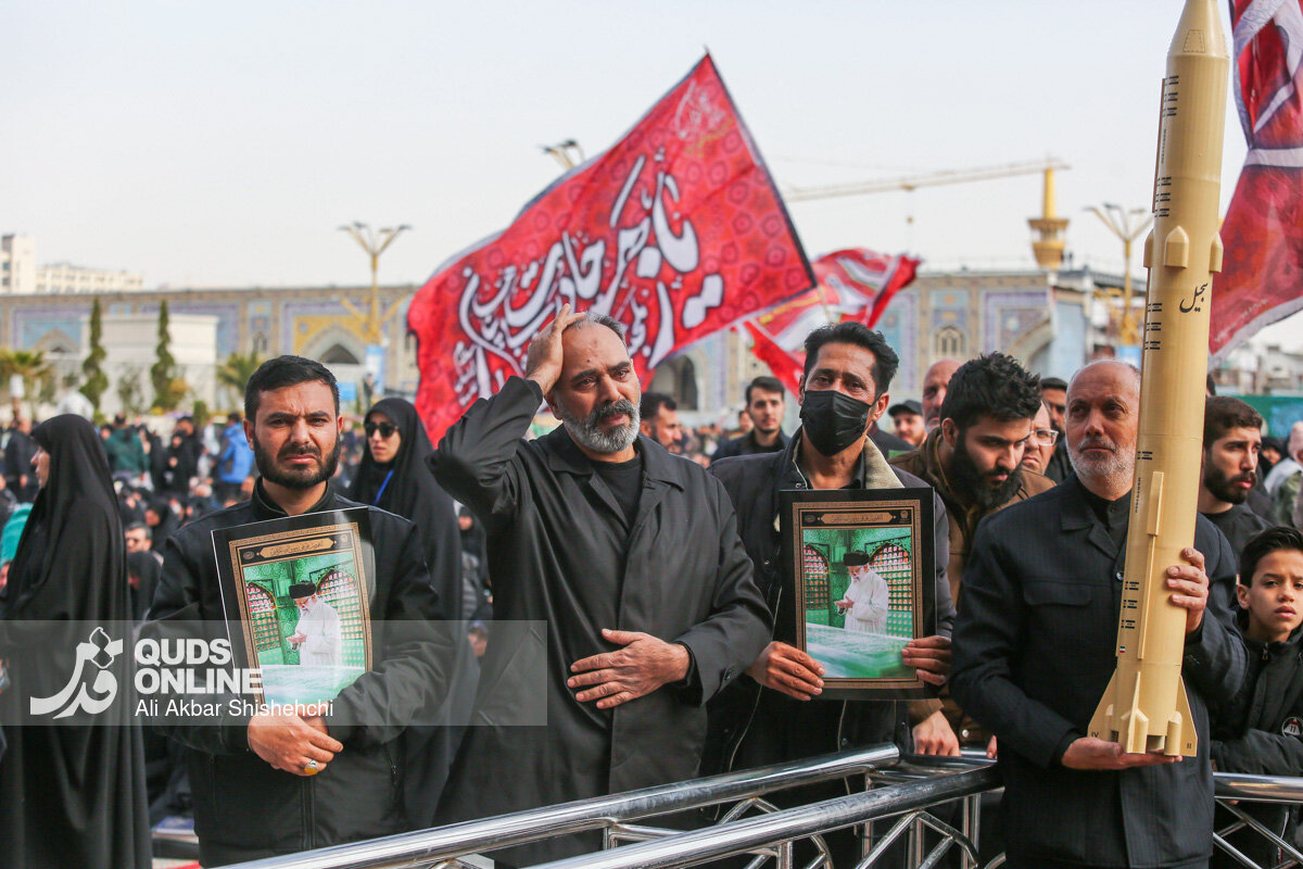اشک ماتم و سوز دل امت در فراق امام شهید انقلاب