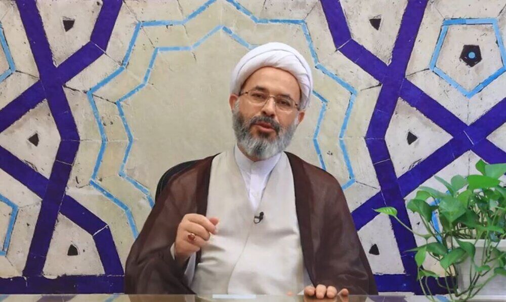 معاون تهذیب حوزه های علمیه تبیین کرد: چرا انتقام سخت؟