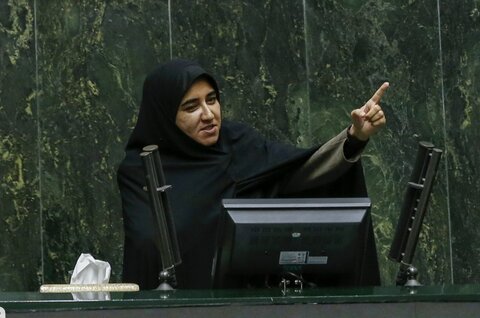 نماینده ایلام: وضعیت غرب کشور کاملا عادی است/ مردم به شایعه سازی های دشمنان توجه نکنند