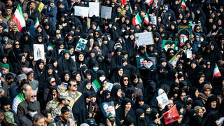 بدرقه باشکوه ۲۲ شهید مدافع وطن کاشان