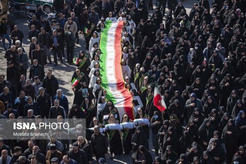 عکس منتخب هفته | تشییع پیکر شهدای تجاوز آمریکایی - صهیونی در ساری