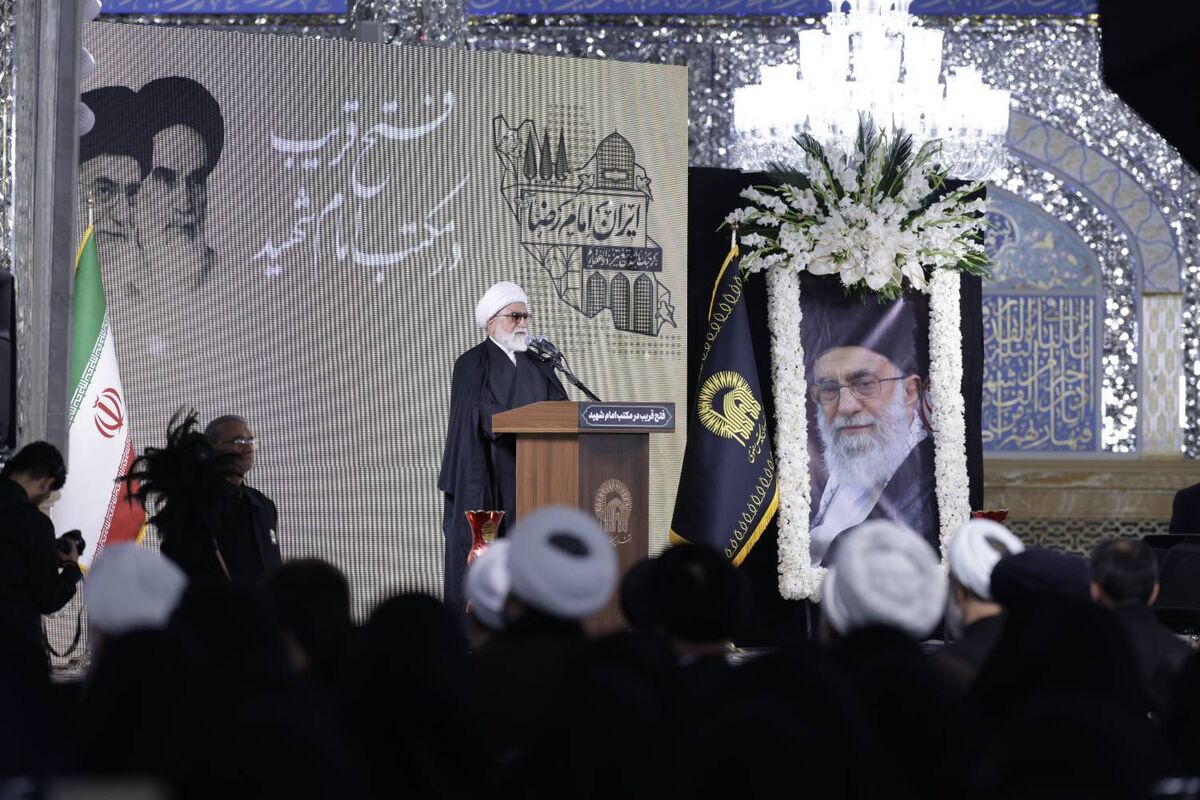 فیلم | دیدار رمضانی تولیت آستان قدس رضوی آیت الله مروی، با اهالی فرهنگ، هنر، رسانه و بانوان