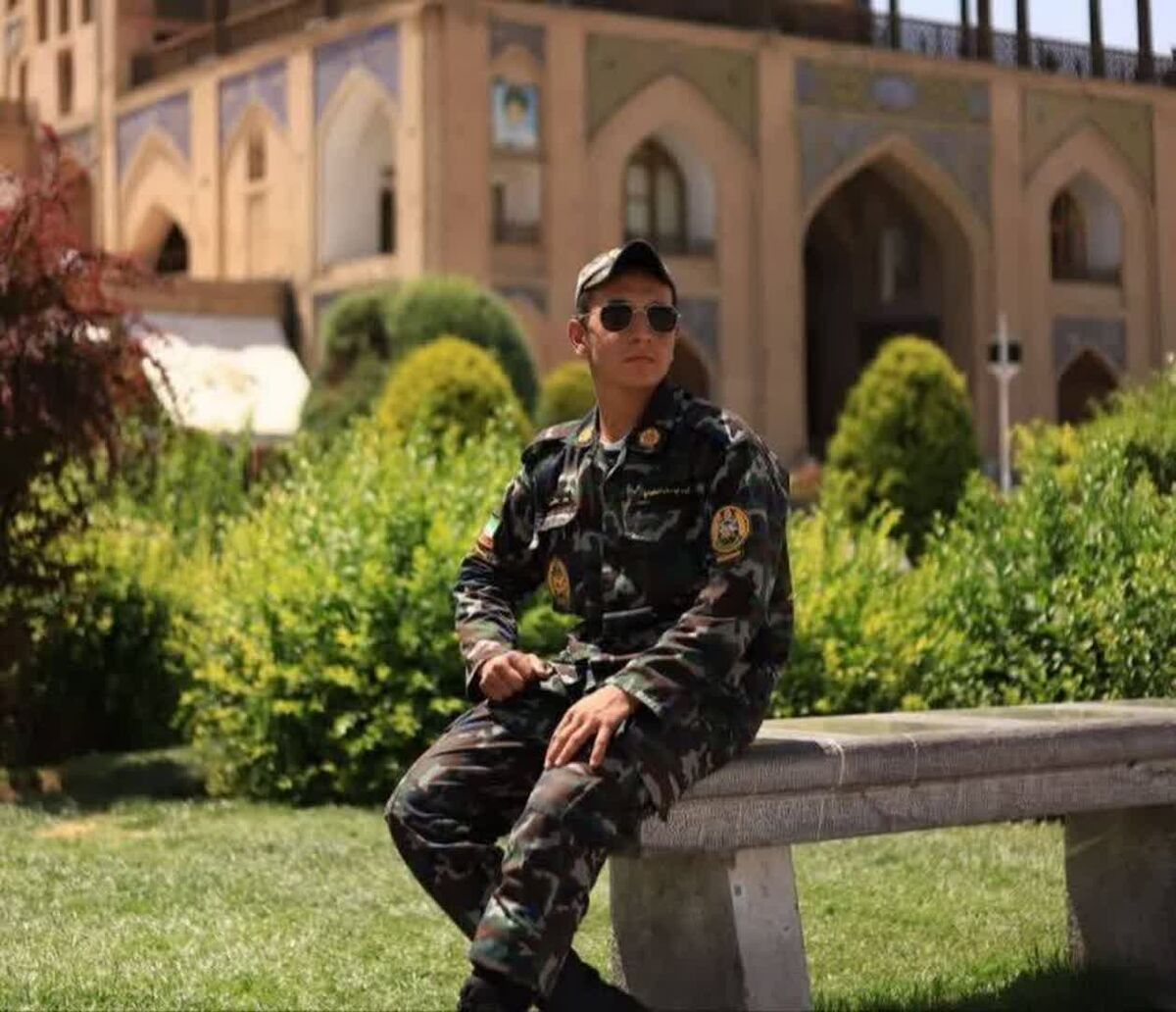 تشییع پیکر سرباز شهید ۲۰ ساله اهل سنت در تایباد